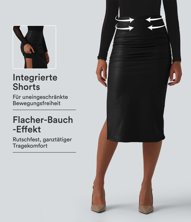 Geraffter, figurbetonter 2-in-1 Midirock aus Kunstleder mit hohem Bund und abgerundetem Saum Geraffter, figurbetonter 2-in-1 Midirock aus Kunstleder mit hohem Bund und abgerundetem Saum