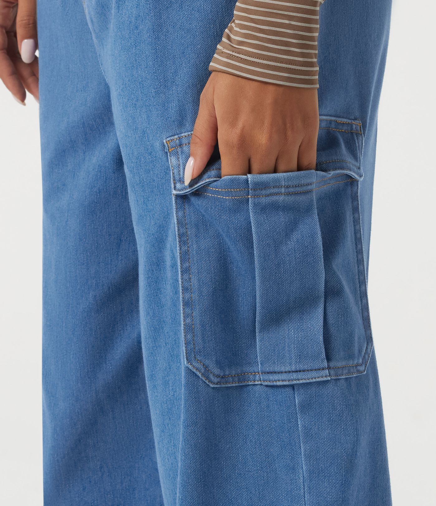 Halara Flex™ Mid Rise Drawstring Denim Casual Cotton Joggers with Pockets Halara Flex™ Mid Rise Drawstring Denim Casual Cotton Joggers with Pockets