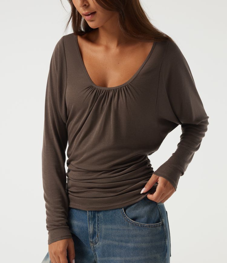 Scoop Neck Batwing Long Sleeve Slim Ruched Casual Top Scoop Neck Batwing Long Sleeve Slim Ruched Casual Top