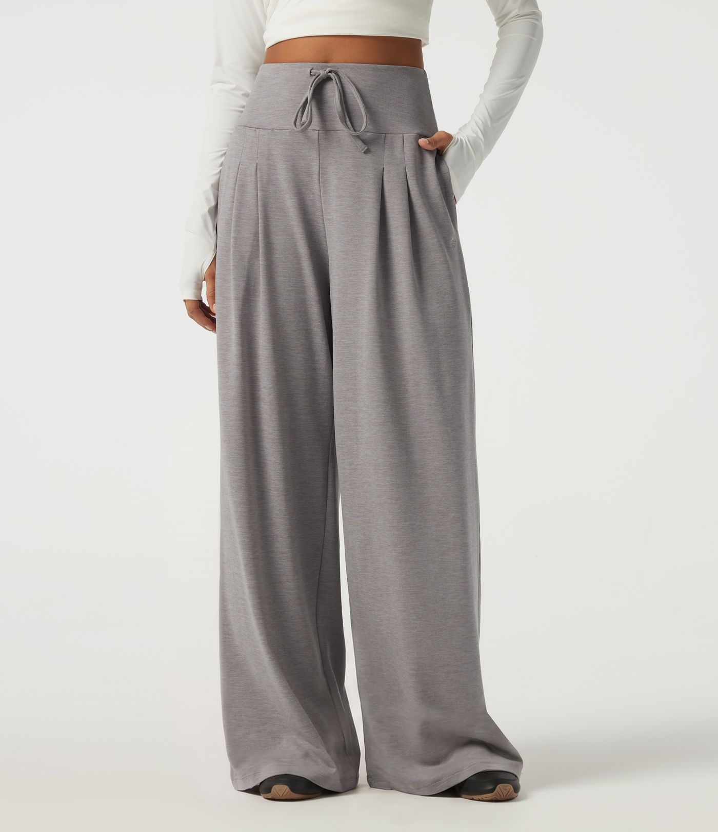 Jogging baggy taille haute brodé avec poches Jogging baggy taille haute brodé avec poches
