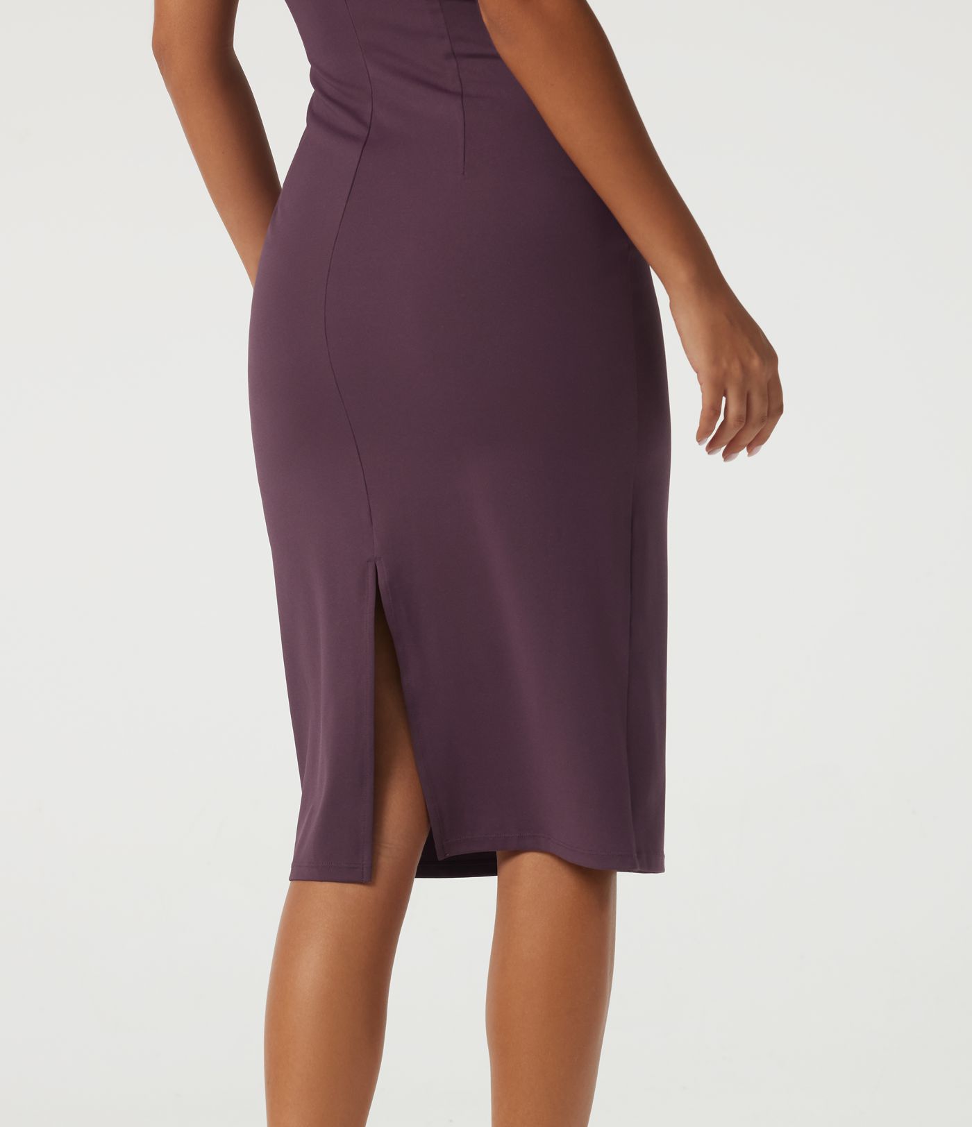 Vestido de trabajo midi tipo lápiz, sin mangas, con escote barco y fruncido Vestido de trabajo midi tipo lápiz, sin mangas, con escote barco y fruncido