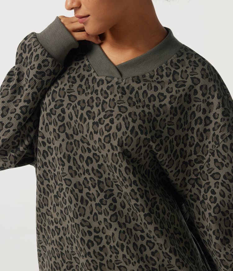 V Neck Long Sleeve Leopard Print Waffle Casual Top