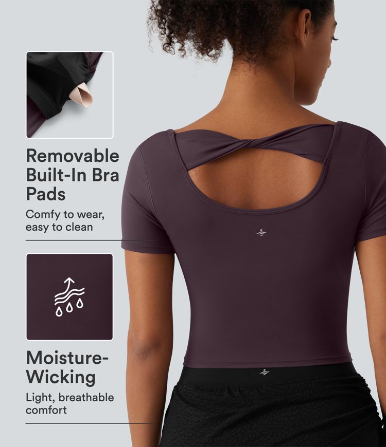 Dusky Evening purple SoftlyZero™ top deportivo de yoga con escote en U, mangas cortas, detalle twist en la espalda y sujetador integrado / 1