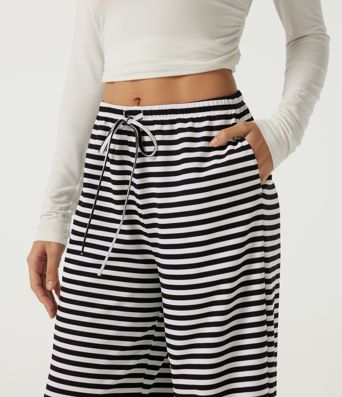 Mid Rise Drawstring Baggy Stripe Waffle Lounge Pants with Pockets