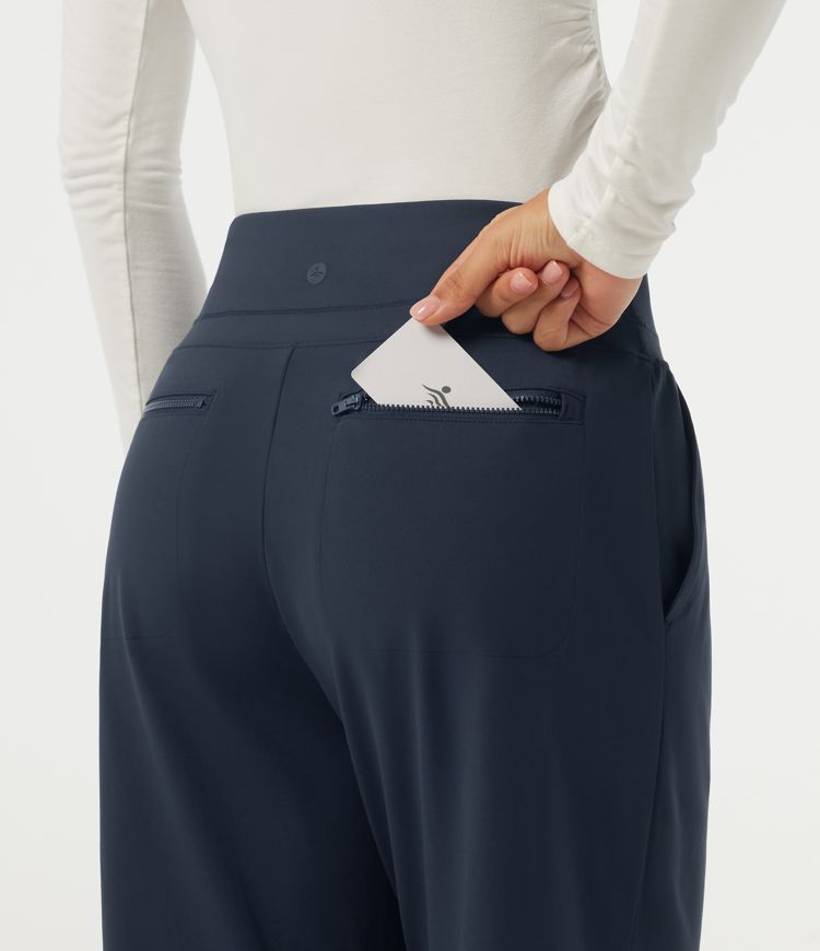 Halara Flex™ DayStretch pantaloni da lavoro a vita alta a gamba dritta con tasche