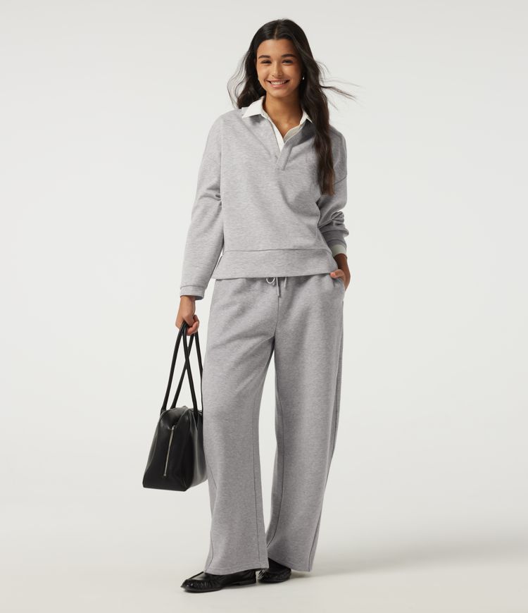 Mid Rise Drawstring Barrel Leg Fleece Casual Sweatpants with Pockets Mid Rise Drawstring Barrel Leg Fleece Casual Sweatpants with Pockets