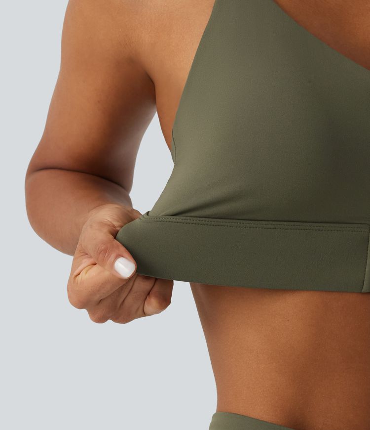 Medium Support U-Neck Built-in Bra Quick dry Running Sports Bra