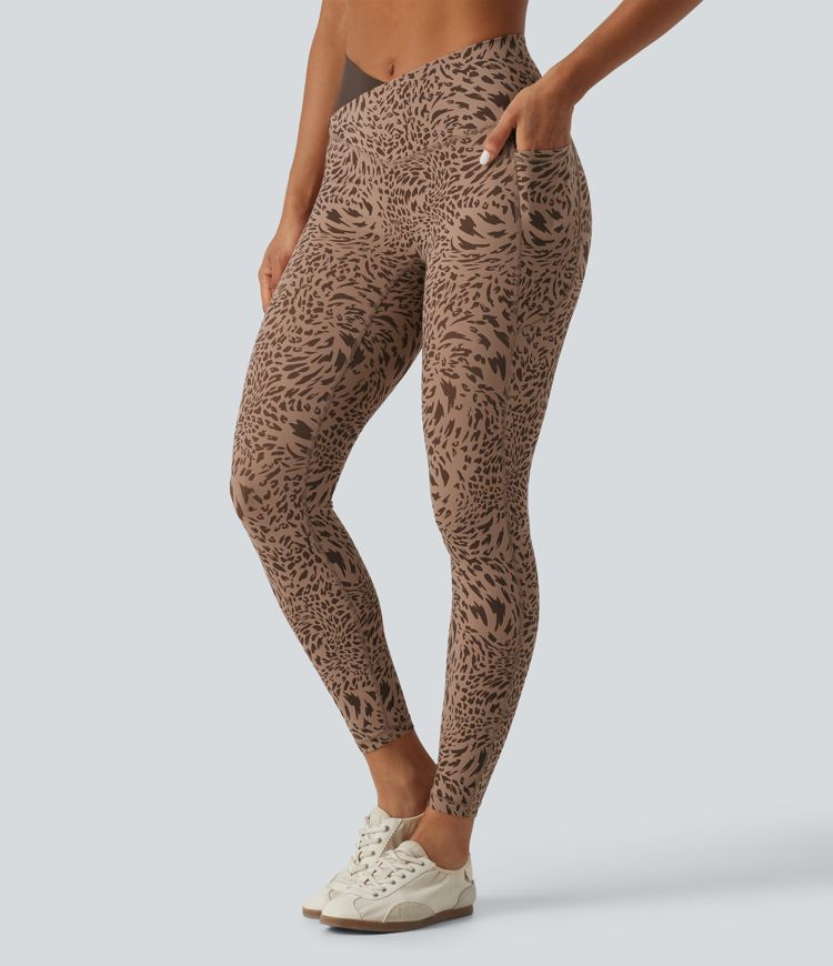 Halara UltraSculpt™ leggings de yoga skinny à taille haute avec effet croisé, imprimé léopard, avec poches