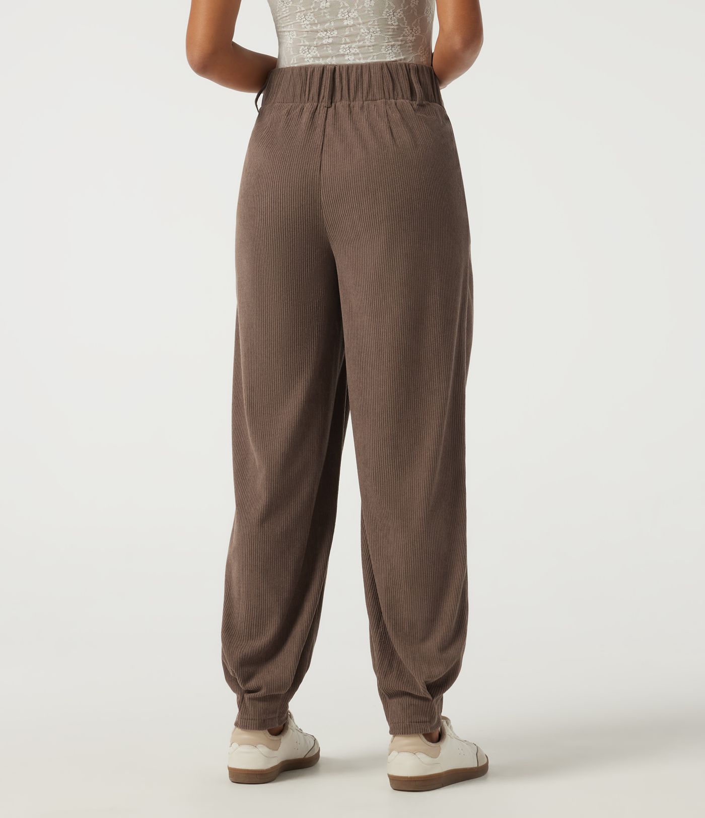 Pantalon décontracté en velours côtelé, taille haute, avec poches