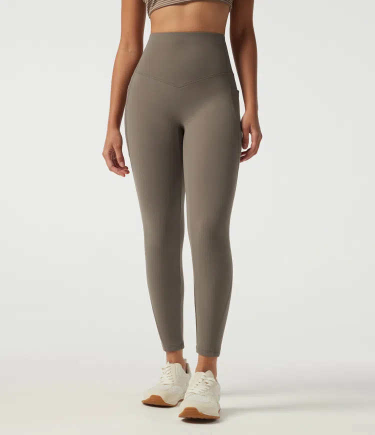 Legging d’entraînement polaire Halara UltraSculpt™ taille haute gainant 7/8 avec poches