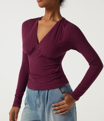 Ribbed V Neck Long Sleeve Ruched Casual Top with Built-in Bra Ribbed V Neck Long Sleeve Ruched Casual Top with Built-in Bra