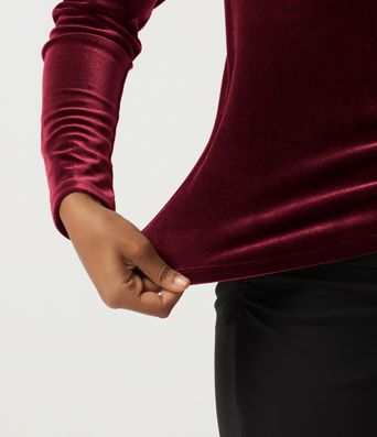 V Neck Long Sleeve Crossover Ruched Velvet Party Top V Neck Long Sleeve Crossover Ruched Velvet Party Top