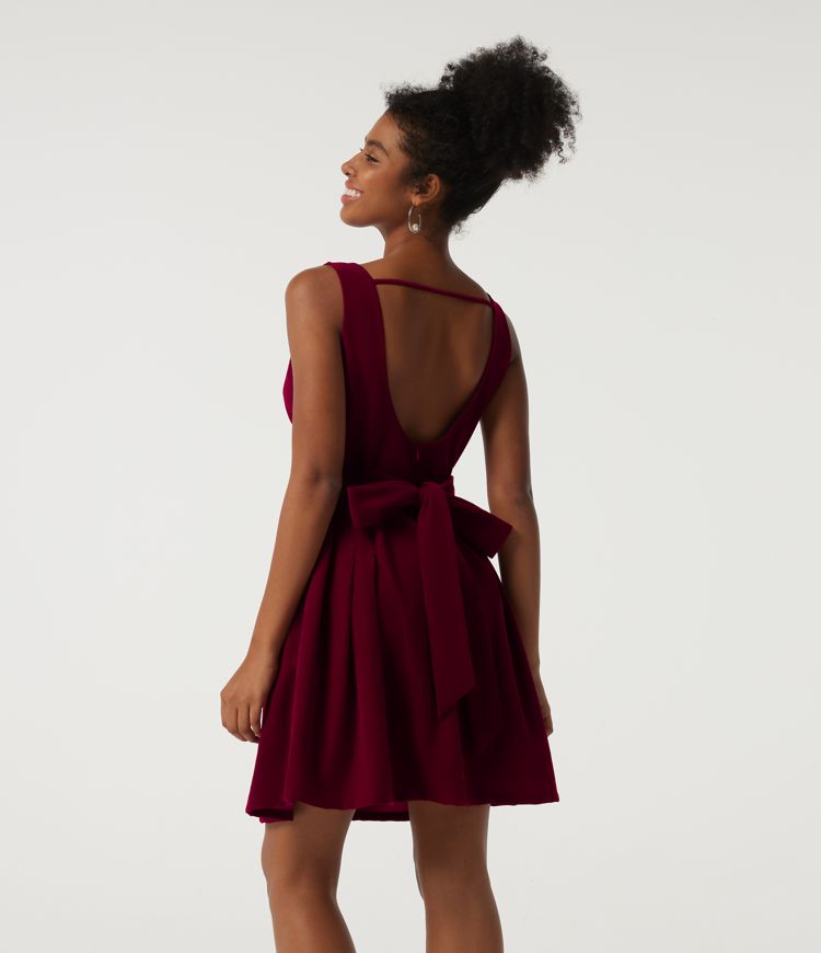 Boat Neck Sleeveless A Line Ruched Tie Back Mini Velvet Party Dress with Pockets