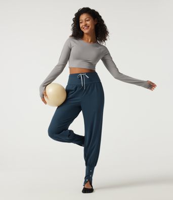 SoftlyZero™ Airy High Waisted Drawstring Ruched Yoga Joggers with Pockets SoftlyZero™ Airy High Waisted Drawstring Ruched Yoga Joggers with Pockets