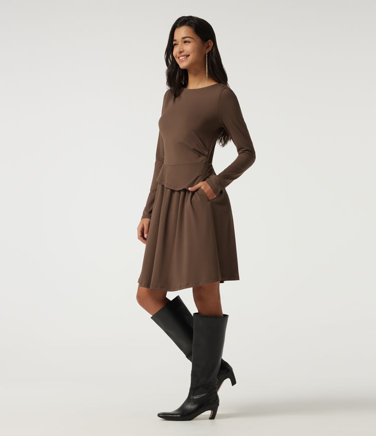 Chestnut Boot-Ausschnitt, langärmeliges A-Linien-Minikleid, asymmetrisch, mit Taschen / 2