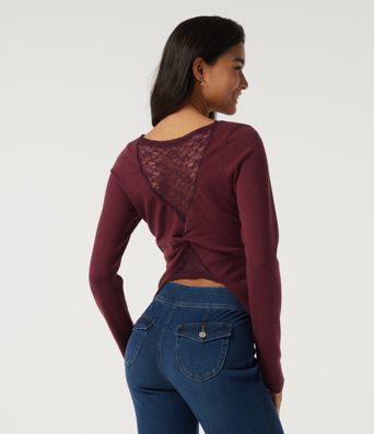 Lässiger Pullover mit Boot-Ausschnitt, langen Ärmeln, kontrastierender Spitze und ausgeschnittenem Rücken Lässiger Pullover mit Boot-Ausschnitt, langen Ärmeln, kontrastierender Spitze und ausgeschnittenem Rücken