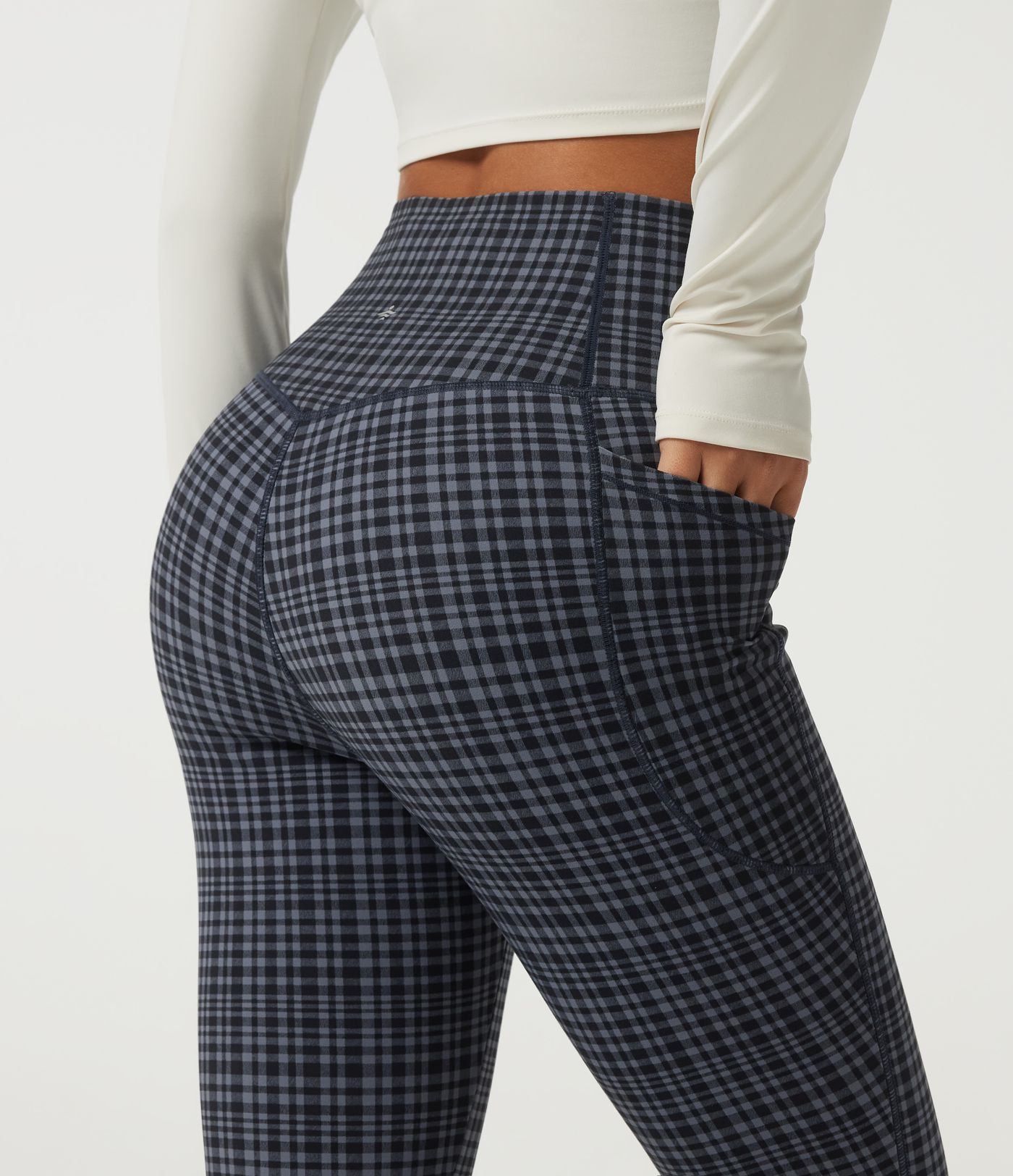 Halara UltraSculpt™ High Waisted Tummy Control Fleece Plaid Workout Leggings with Pockets