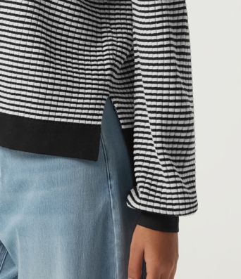 Round Neck Long Sleeve Stripe Waffle Casual Sweater Round Neck Long Sleeve Stripe Waffle Casual Sweater