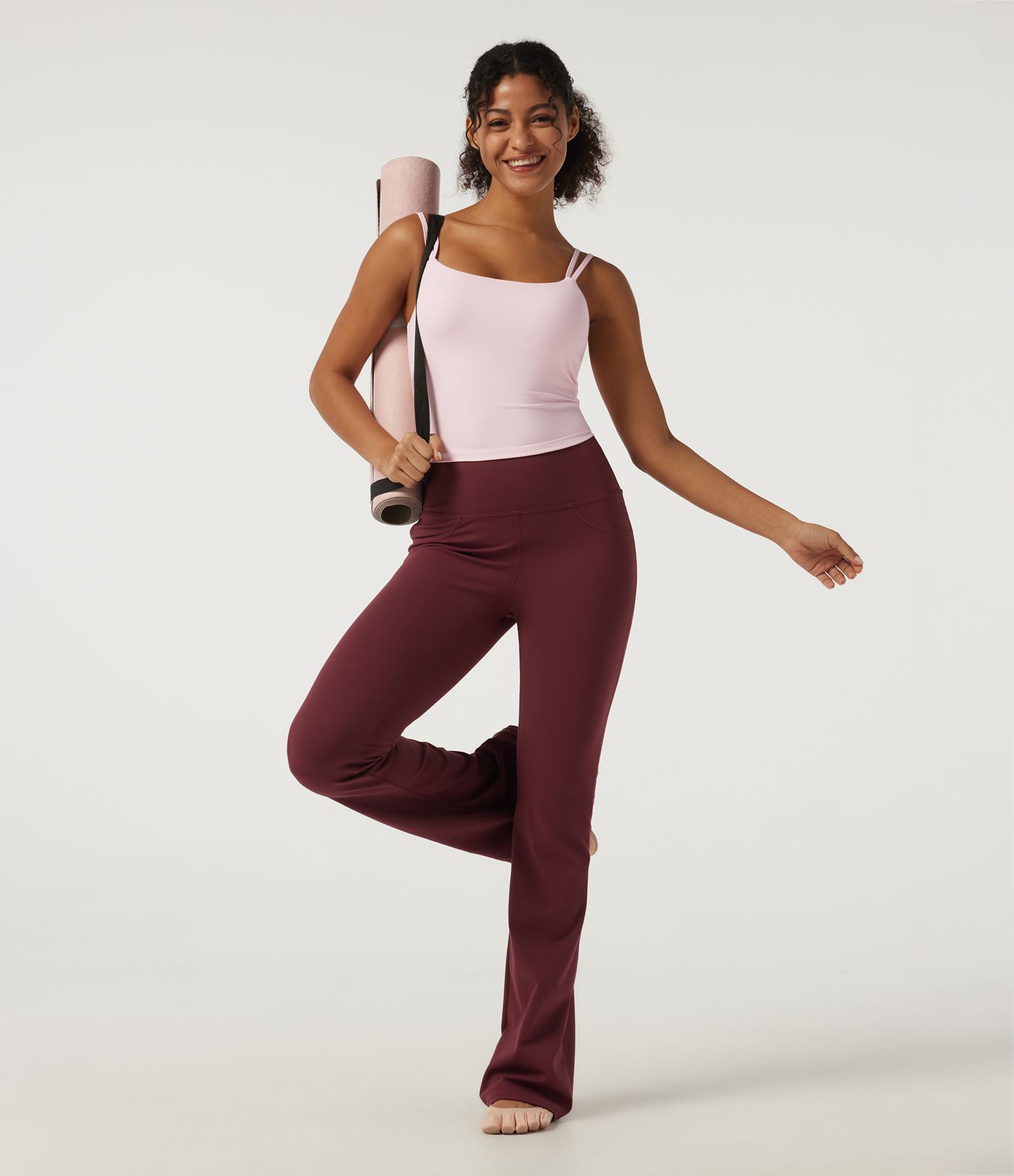 SoftlyZero™ Airy Scoop Neck Twisted Yoga Tank Top with Built-in Bra