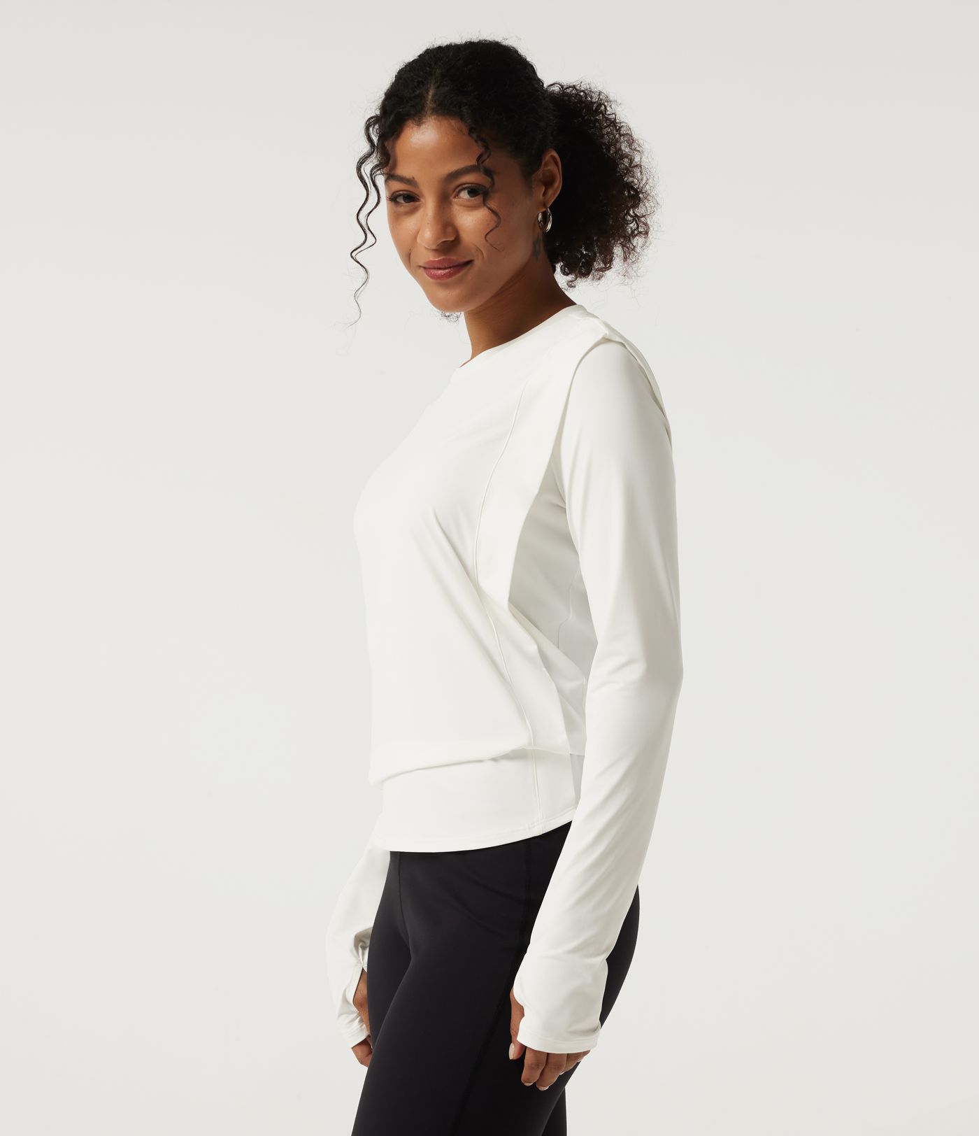 Round Neck Long Sleeve InstantCool Yoga Sports Top with Thumbholes-UPF50+ Round Neck Long Sleeve InstantCool Yoga Sports Top with Thumbholes-UPF50+