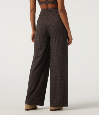 High Waisted Wide Leg Polka Dot Yoga Pants with Pockets High Waisted Wide Leg Polka Dot Yoga Pants with Pockets