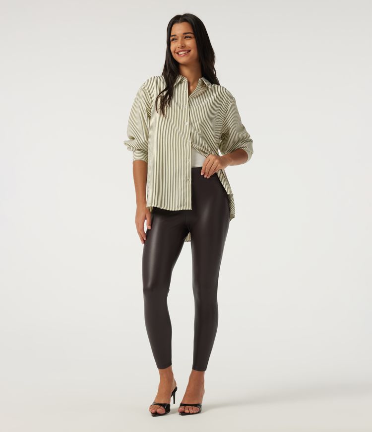 Mid Rise Skinny Stretchy PU Fleece Casual Leggings with Pockets Mid Rise Skinny Stretchy PU Fleece Casual Leggings with Pockets