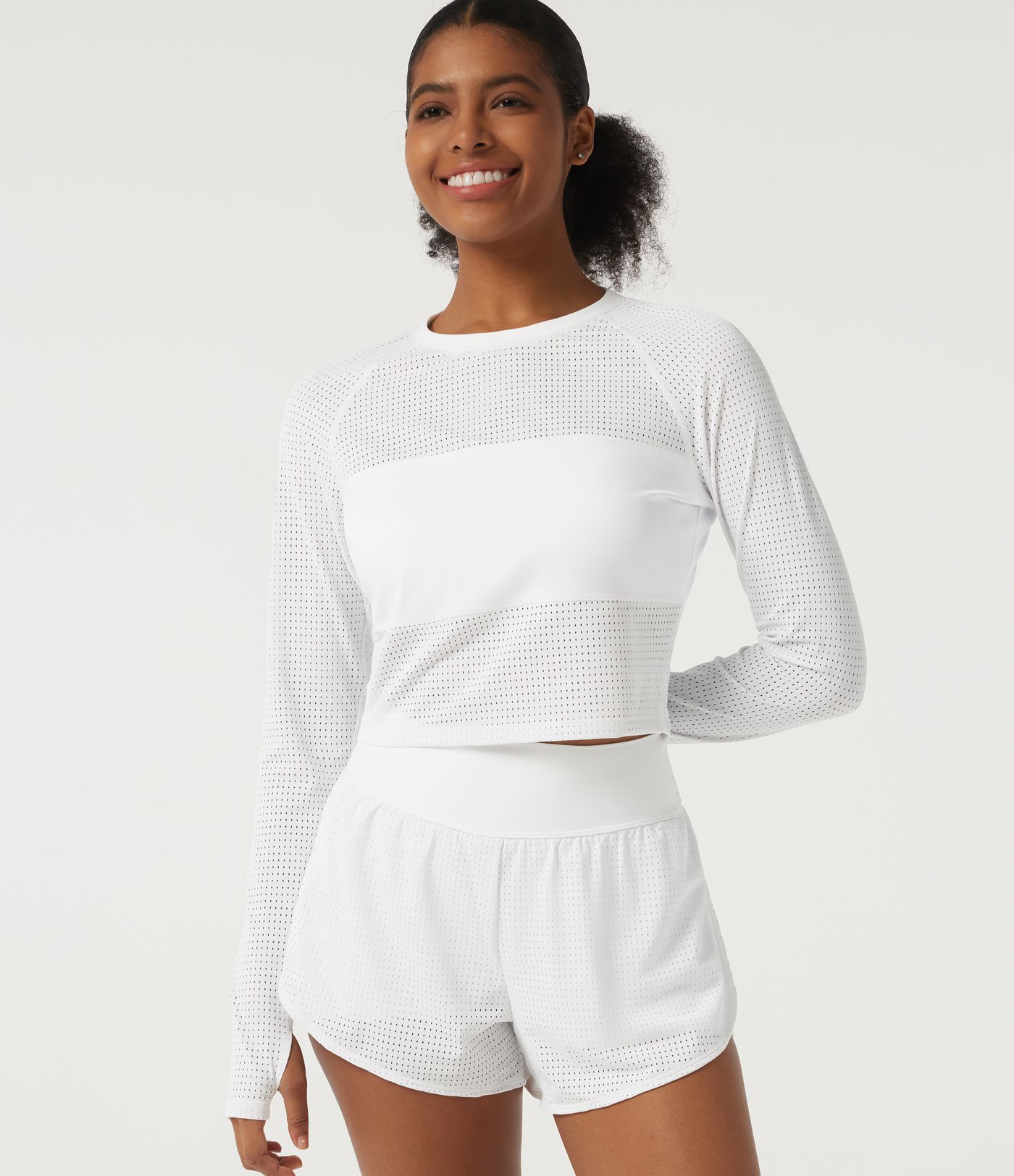 Round Neck Long Sleeve Eyelet Training Sports Top with Thumbholes