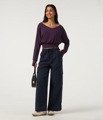 V Neck Batwing Long Sleeve Casual Top with Thumbholes V Neck Batwing Long Sleeve Casual Top with Thumbholes
