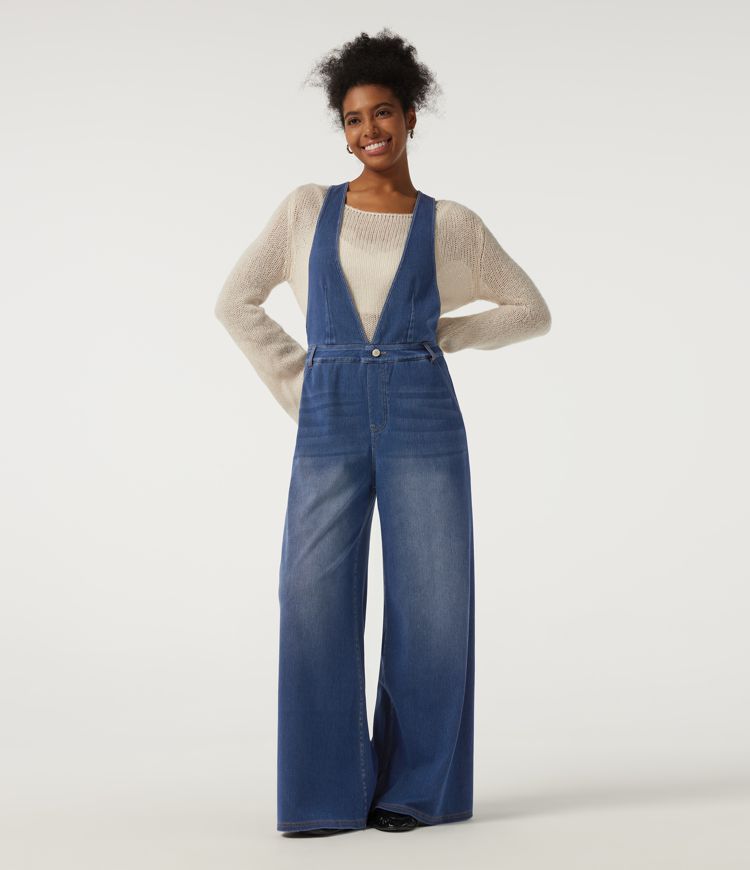 Halara Flex™ - Lässige Latzhose aus Denim mit V-Ausschnitt und mehreren Taschen