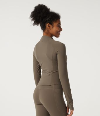 Halara UltraSculpt™ Stehkragen-Langarm-Yoga-Jacke in Curvy-Passform mit Daumenlöchern und Taschen Halara UltraSculpt™ Stehkragen-Langarm-Yoga-Jacke in Curvy-Passform mit Daumenlöchern und Taschen