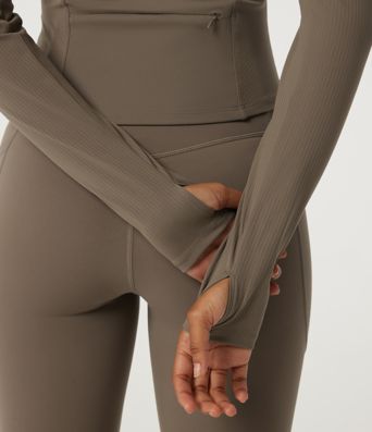 Halara UltraSculpt™ Stehkragen-Langarm-Yoga-Jacke in Curvy-Passform mit Daumenlöchern und Taschen Halara UltraSculpt™ Stehkragen-Langarm-Yoga-Jacke in Curvy-Passform mit Daumenlöchern und Taschen
