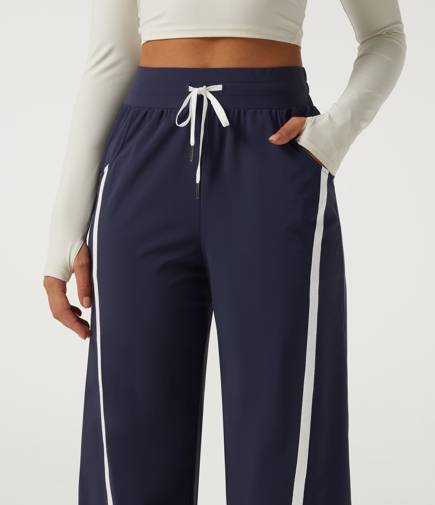 Pantalon de tennis taille haute à cordon, jambe large, ourlet incurvé, à blocs de couleur, séchage rapide InstantCool, avec poches — UPF40+
