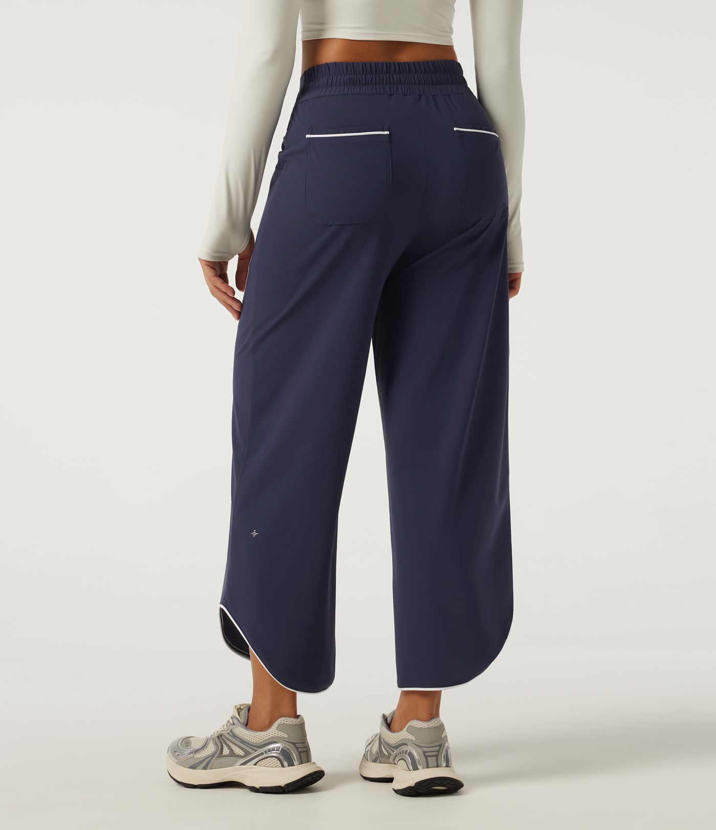 Pantalon de tennis taille haute à cordon, jambe large, ourlet incurvé, à blocs de couleur, séchage rapide InstantCool, avec poches — UPF40+