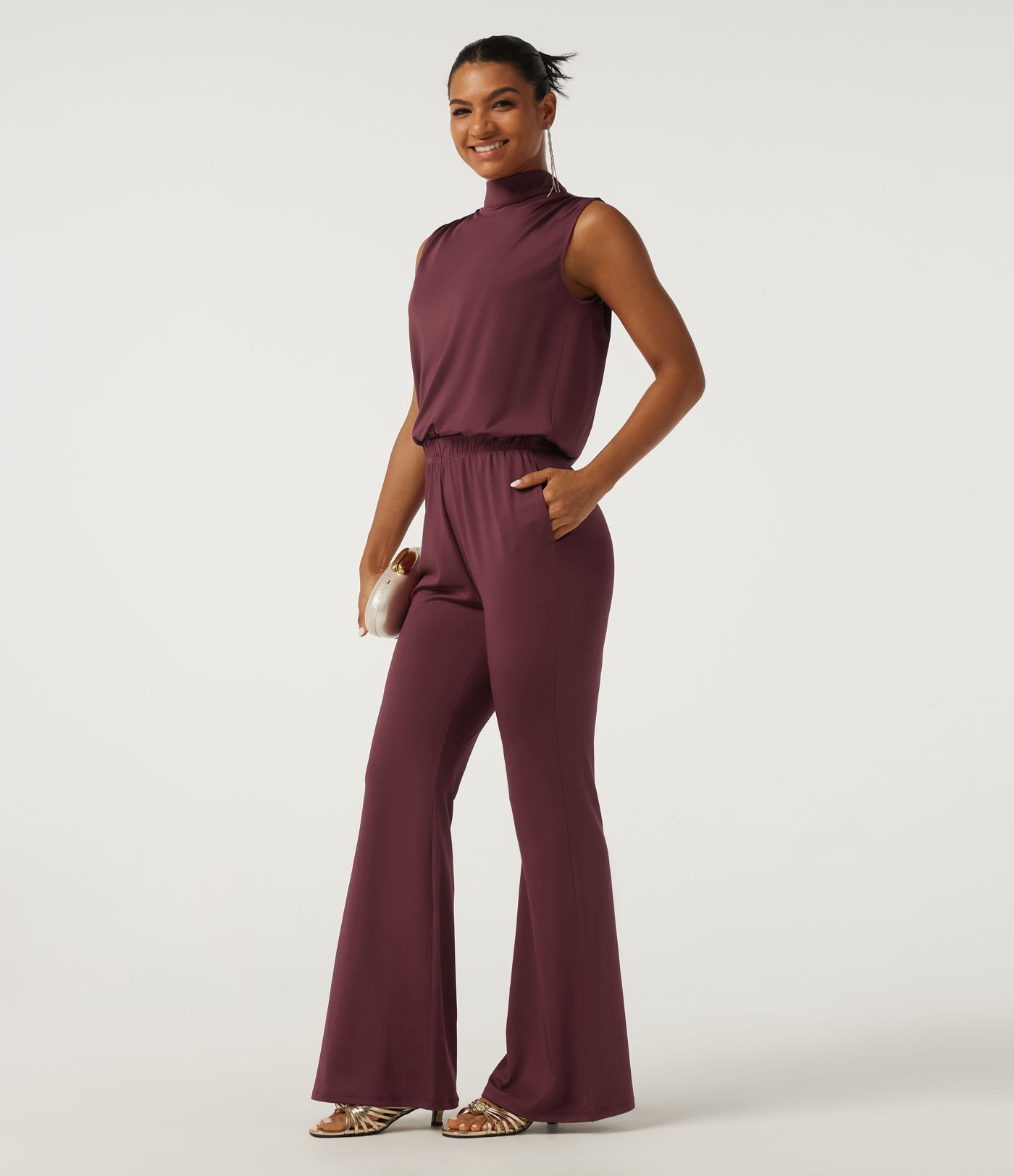 Mock Neck Sleeveless Flare Keyhole Back Party Jumpsuit with Pockets - Easy Peezy Edition Mock Neck Sleeveless Flare Keyhole Back Party Jumpsuit with Pockets - Easy Peezy Edition