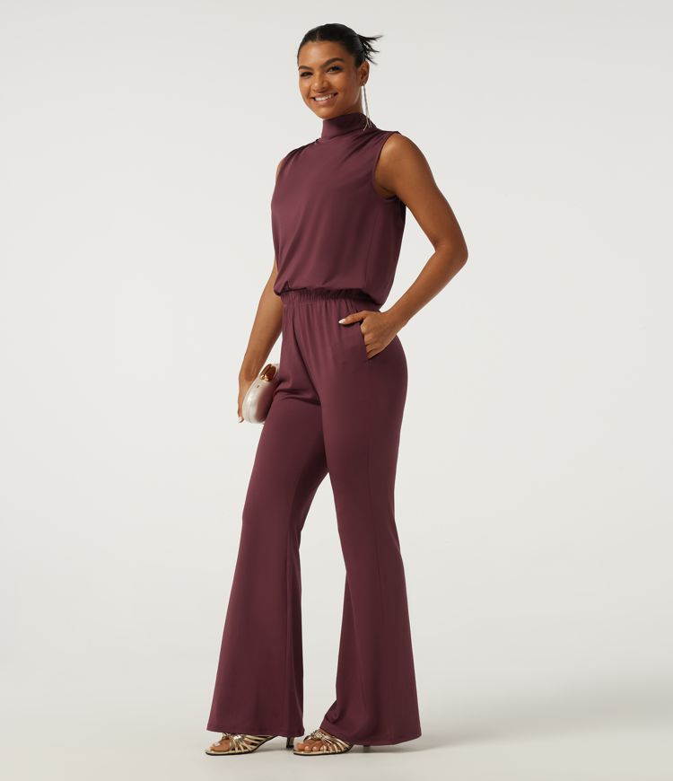 Mock Neck Sleeveless Flare Keyhole Back Party Jumpsuit with Pockets - Easy Peezy Edition Mock Neck Sleeveless Flare Keyhole Back Party Jumpsuit with Pockets - Easy Peezy Edition