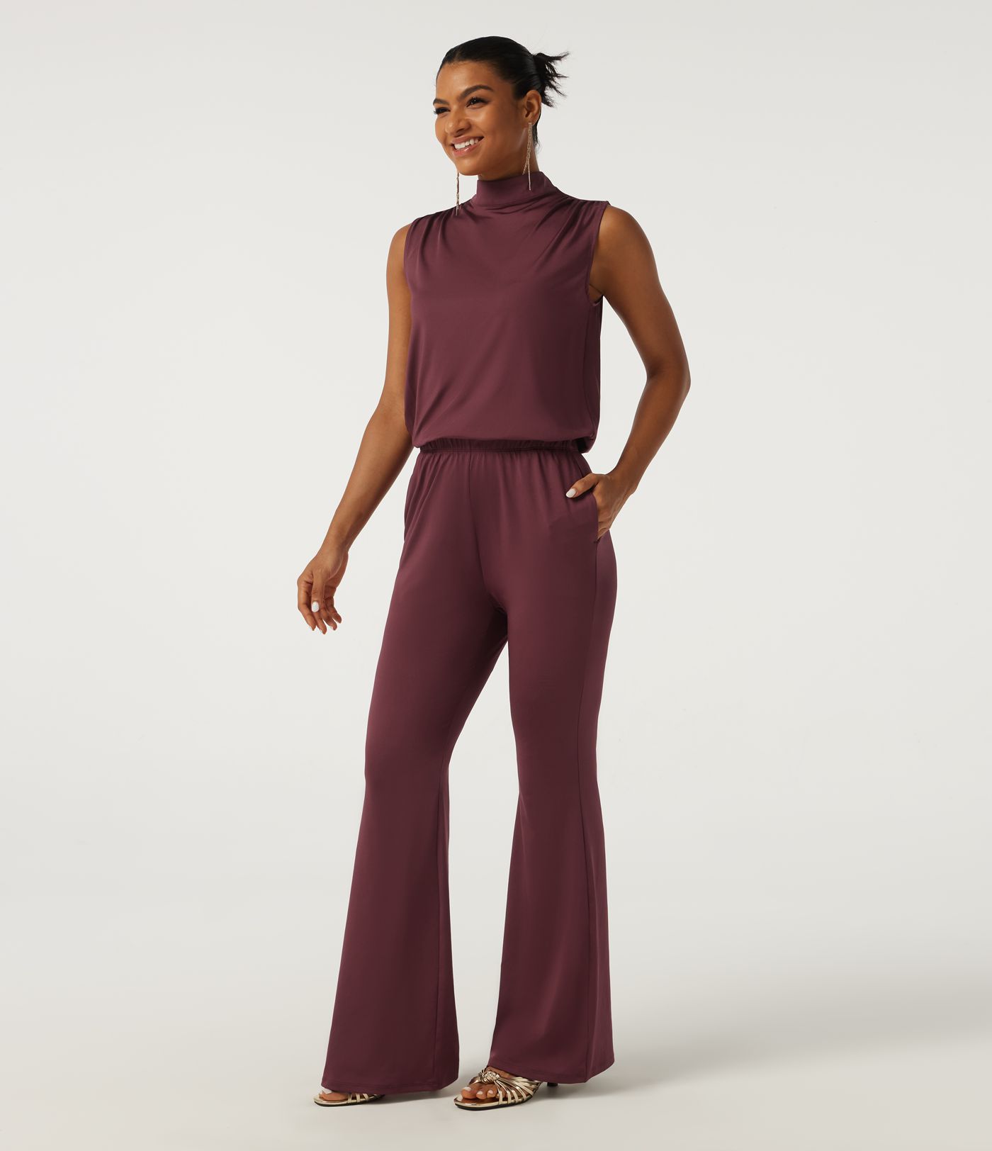 Mock Neck Sleeveless Flare Keyhole Back Party Jumpsuit with Pockets - Easy Peezy Edition Mock Neck Sleeveless Flare Keyhole Back Party Jumpsuit with Pockets - Easy Peezy Edition
