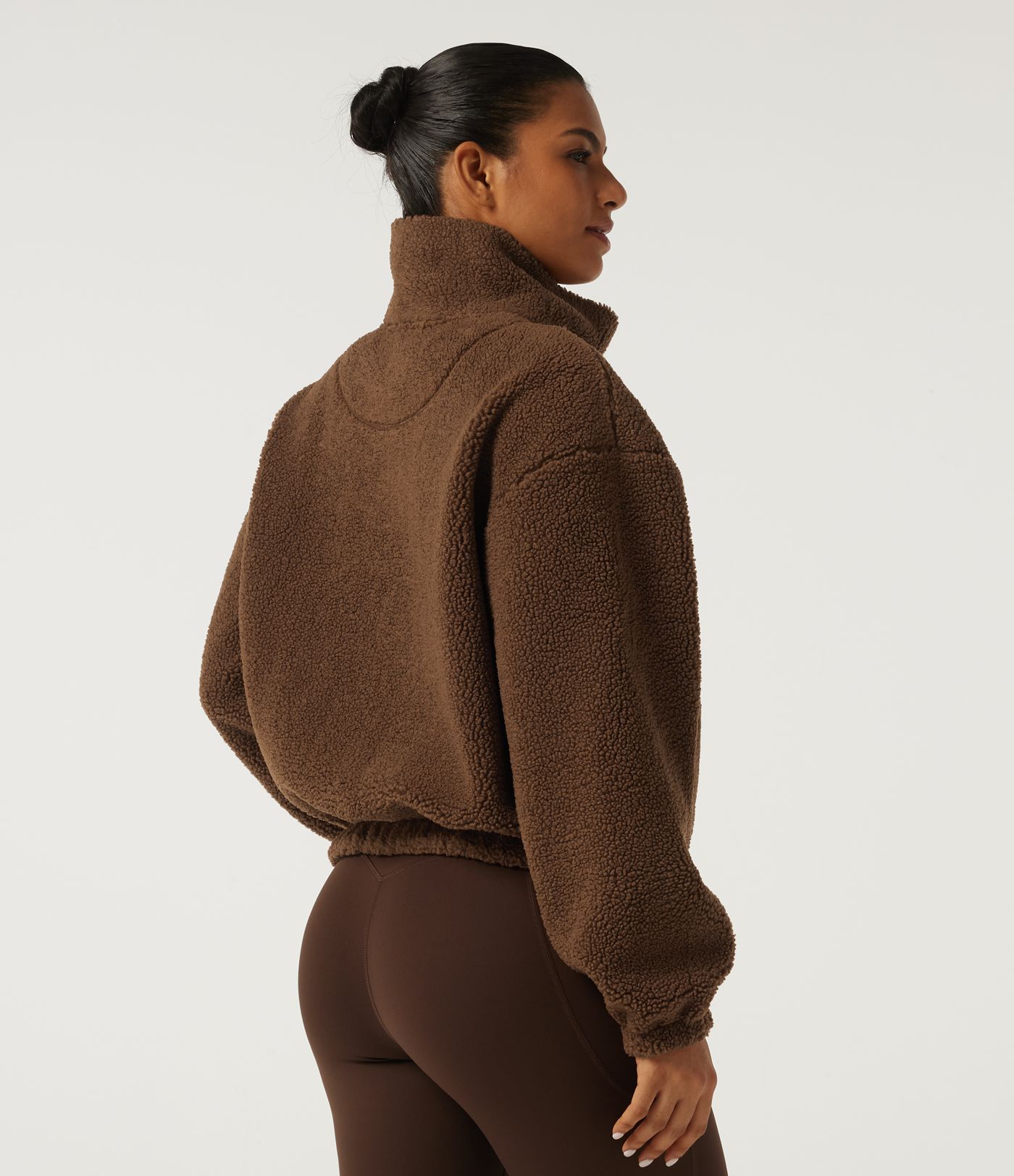 Veste sherpa de yoga à col roulé et manches longues avec poches