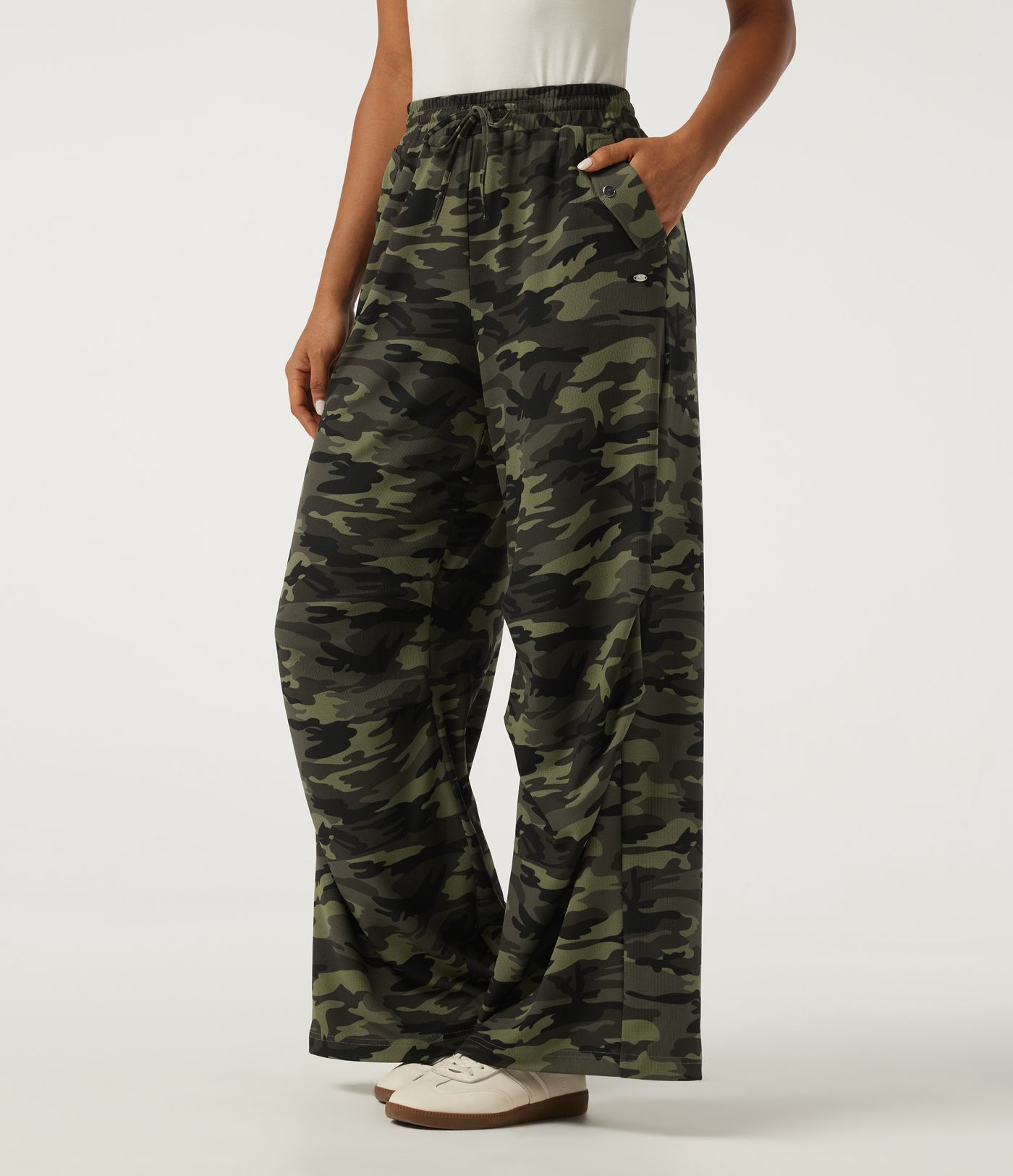 Mid Rise Baggy Drawstring Camo Waffle Casual Pants with Pockets