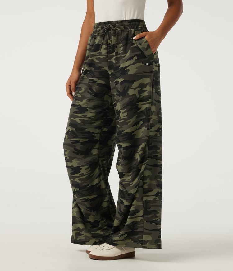 Mid Rise Baggy Drawstring Camo Waffle Casual Pants with Pockets