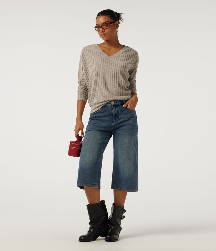 Ribbed Knit V Neck Long Sleeve Casual Top