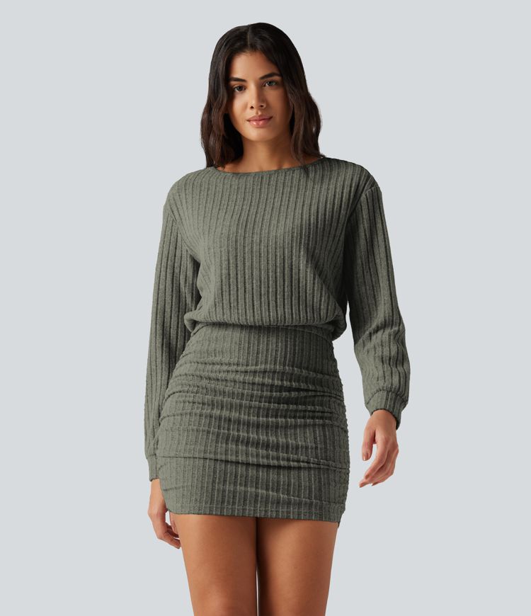 Robe mini en maille côtelée à encolure bateau et manches longues
