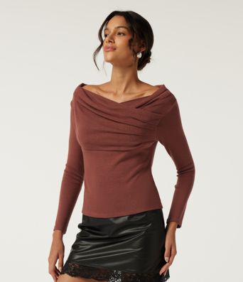 Off Shoulder Crossover Ruched Long Sleeve Casual Top Off Shoulder Crossover Ruched Long Sleeve Casual Top