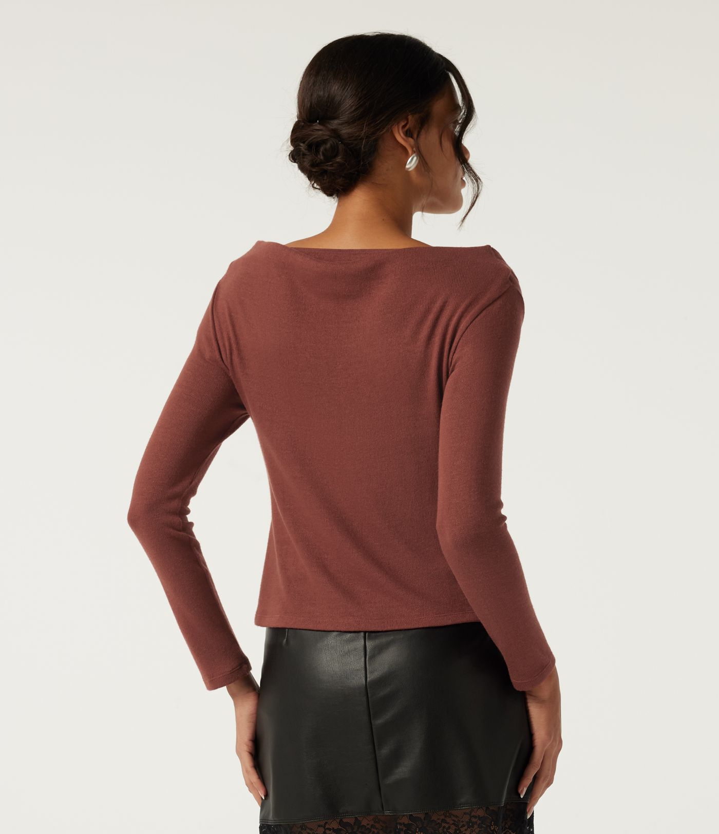 Off Shoulder Crossover Ruched Long Sleeve Casual Top Off Shoulder Crossover Ruched Long Sleeve Casual Top