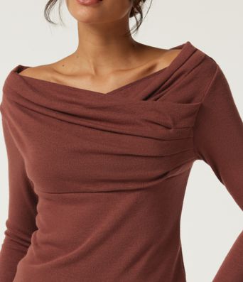 Off Shoulder Crossover Ruched Long Sleeve Casual Top Off Shoulder Crossover Ruched Long Sleeve Casual Top