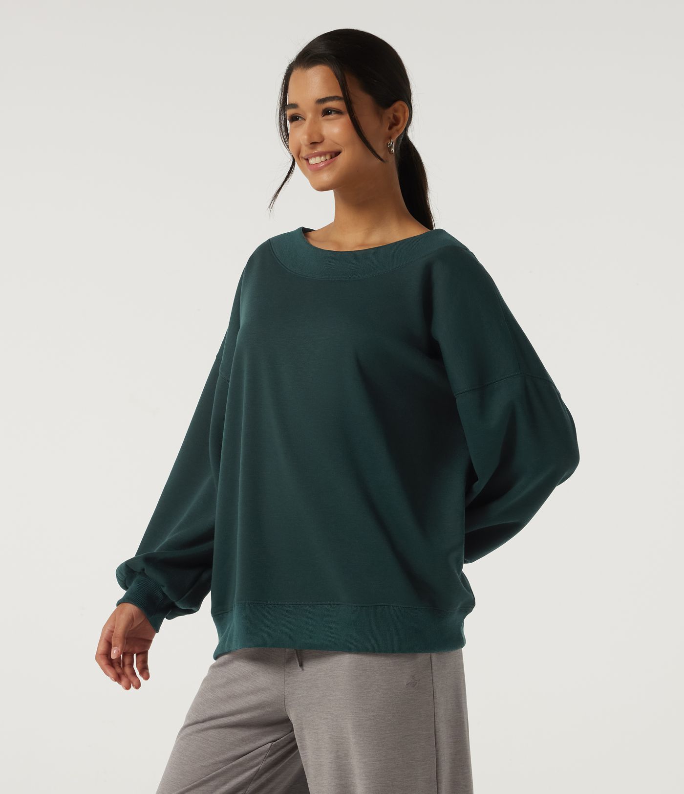 Round Neck Long Sleeve Fleece Casual Sweatshirt
