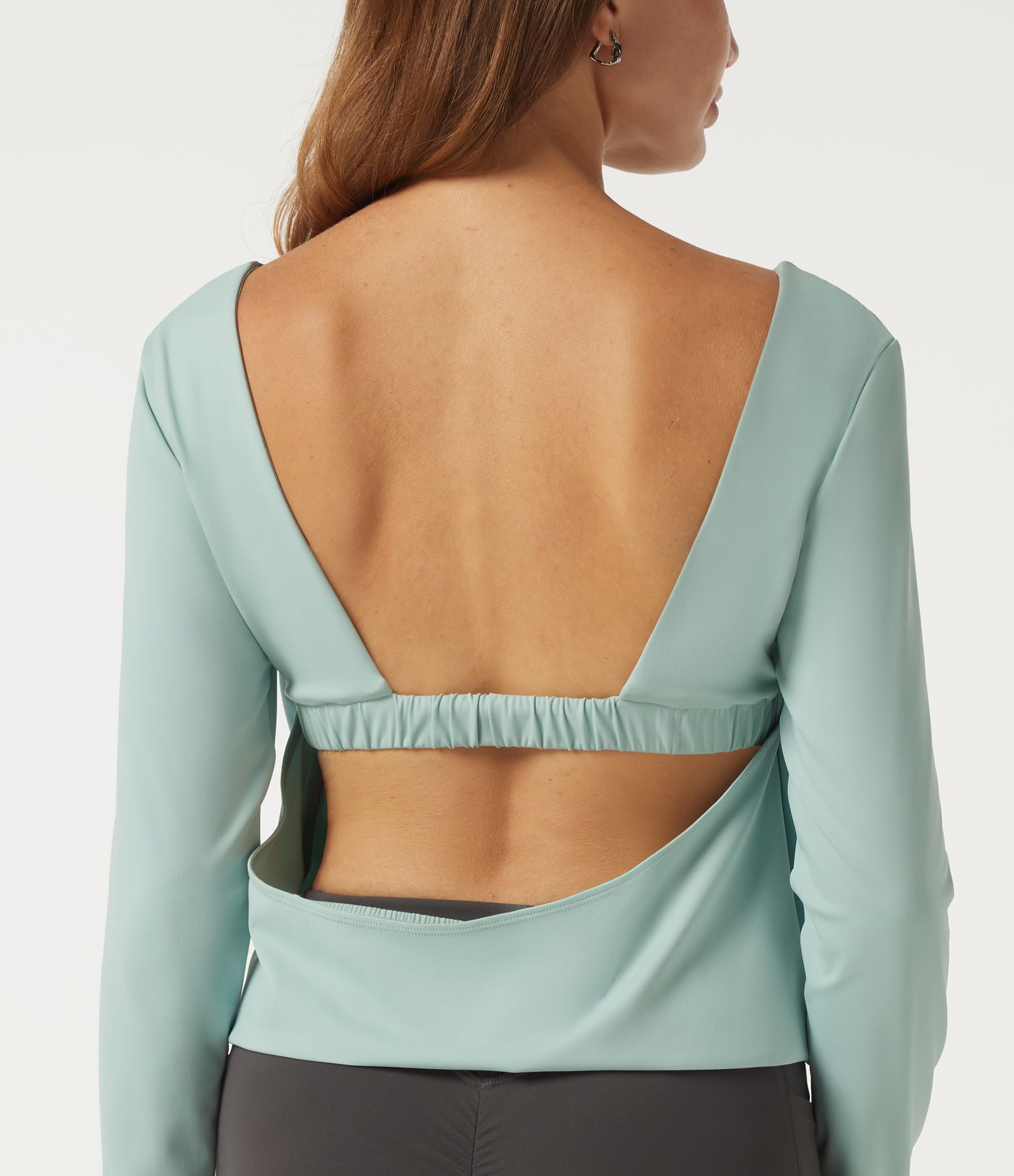 SoftlyZero™ Airy Diamond Collar Long Sleeve Cut Out Back Yoga Sports Top with Built-in Bra