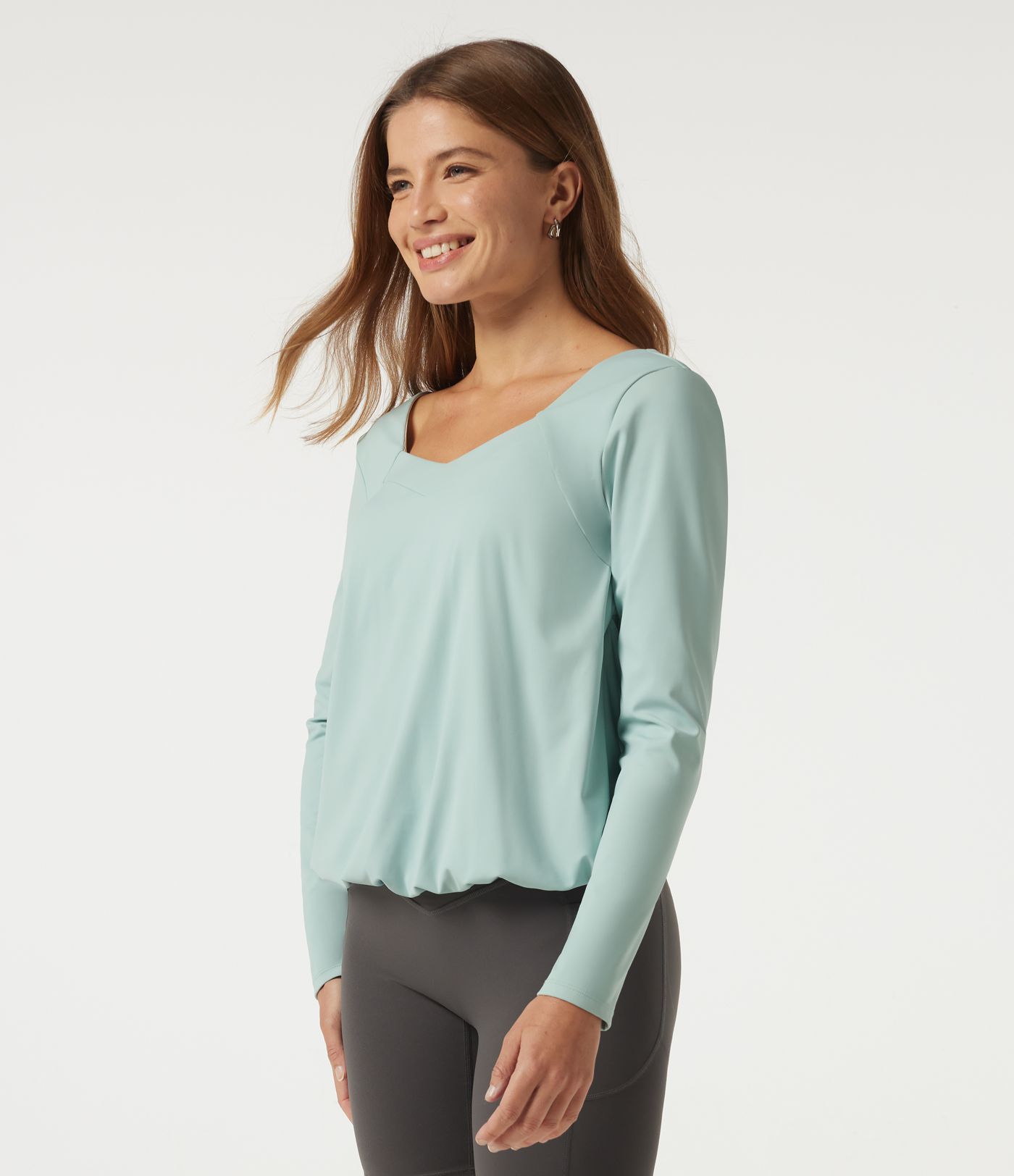 SoftlyZero™ Airy Diamond Collar Long Sleeve Cut Out Back Yoga Sports Top with Built-in Bra