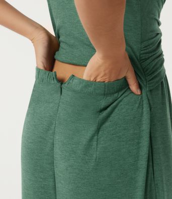 Combinaison décontractée sans manches à encolure en V avec poches — Édition Easy Peezy