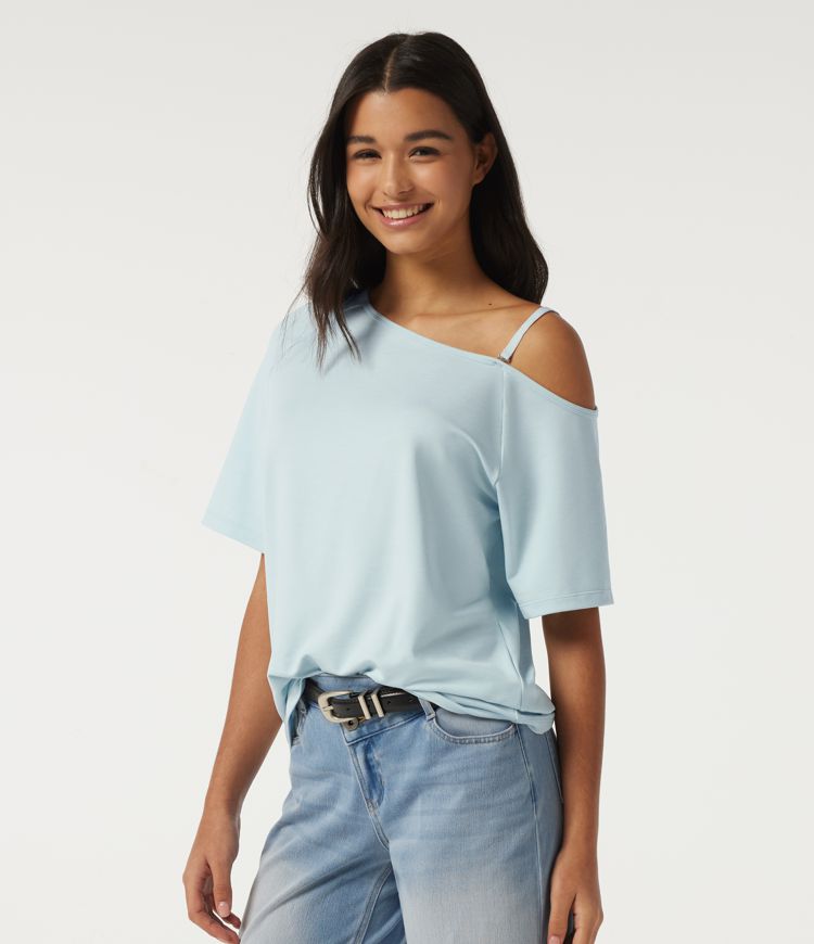 One Shoulder Raglan Short Sleeve Casual T-Shirt One Shoulder Raglan Short Sleeve Casual T-Shirt