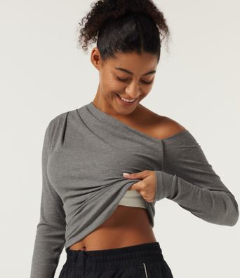 Hoch elastisches, geripptes Strick-One-Shoulder-Top mit langen Ärmeln, integriertem BH und Raffung